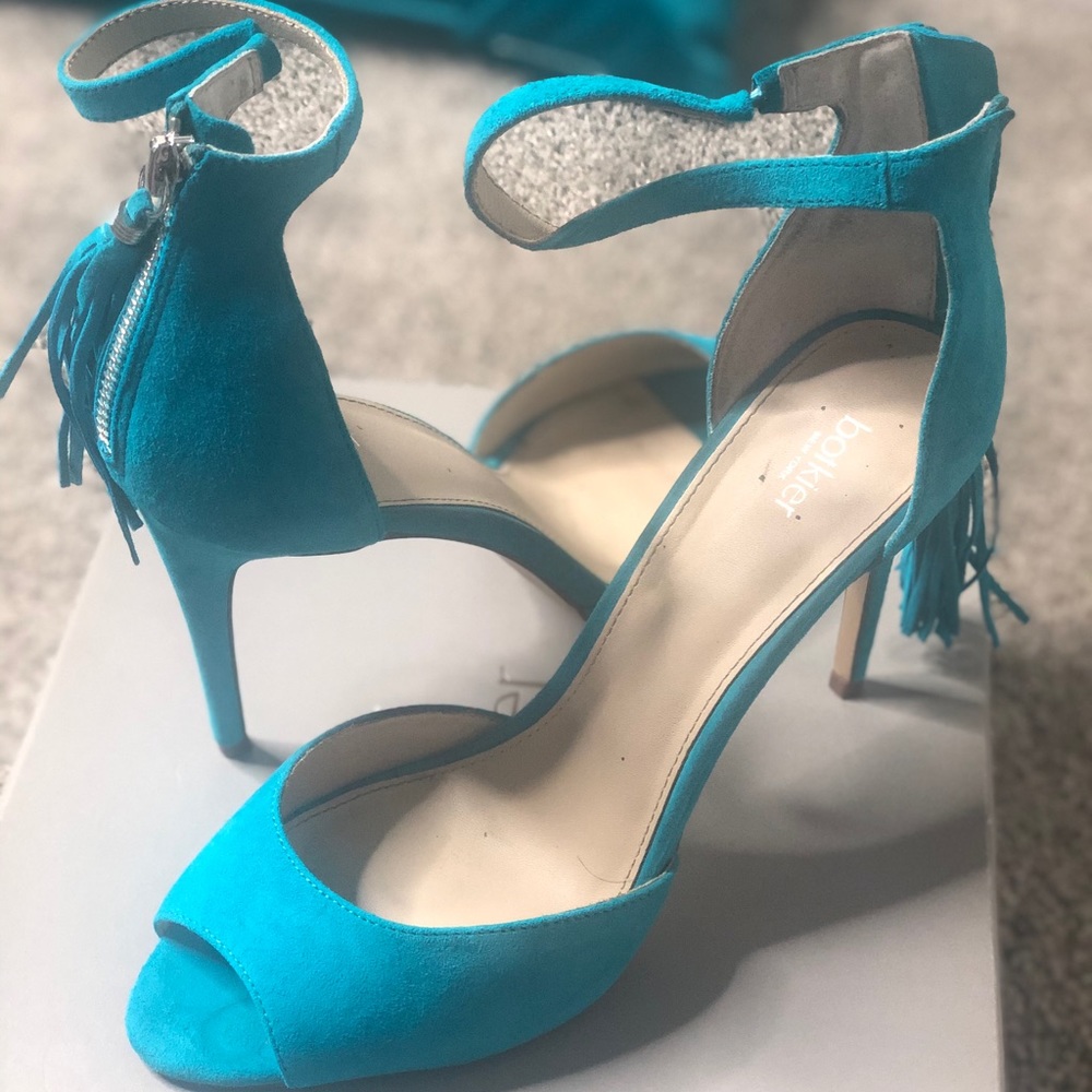 🔥 Teal suede Botkier Peep Toe 🔥